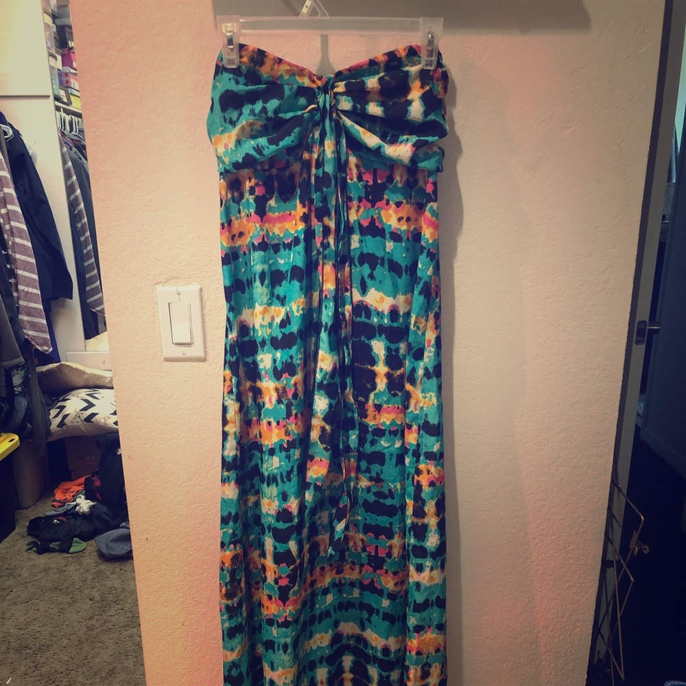 Long maxi tie-die dress